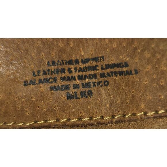 Born Tarkiln Ladies Ankle Boot Distressed Brown Size 9 - Picture 13 of 13